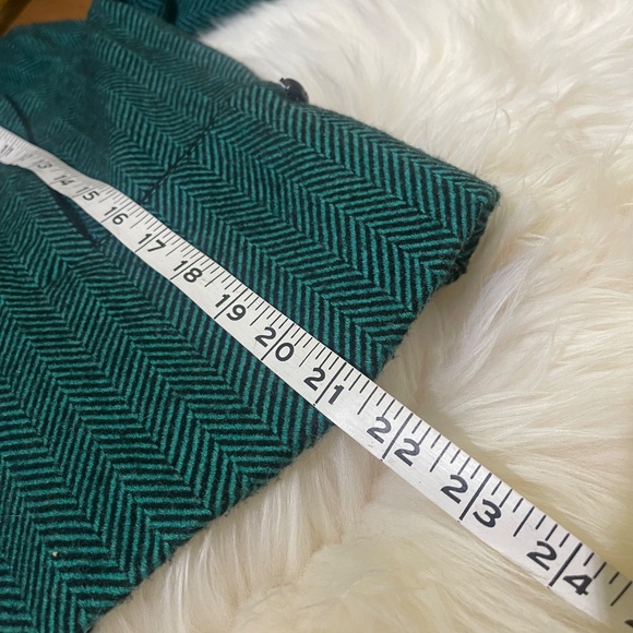 Vintage Teal Herringbone Cropped Blazer with Black Velvet Collar - Picture 9 of 10